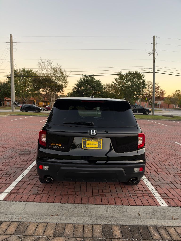 Honda Passport photo 23