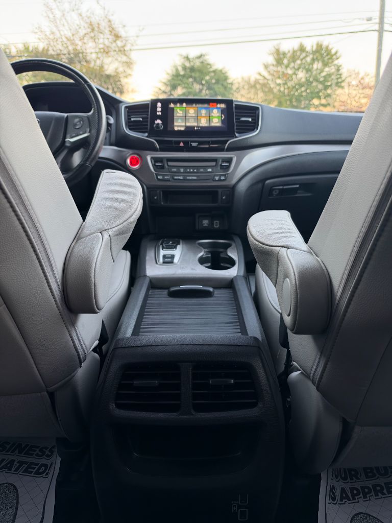 Honda Passport photo 20