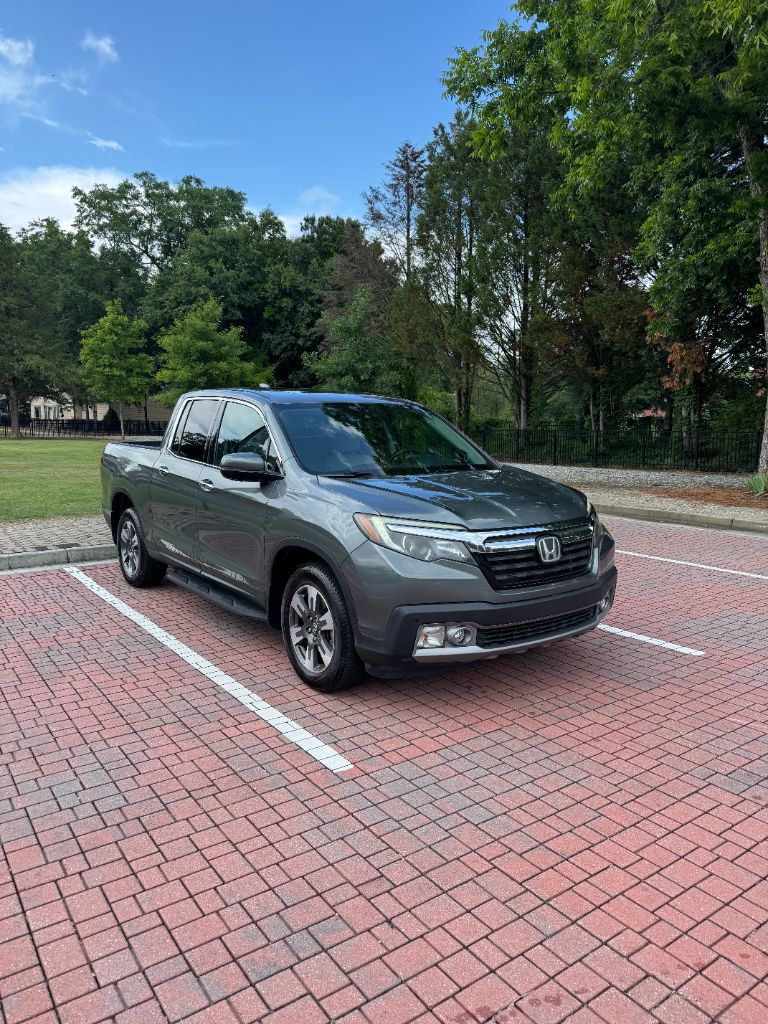 2019 Honda Ridgeline RTL-E AWD's photo