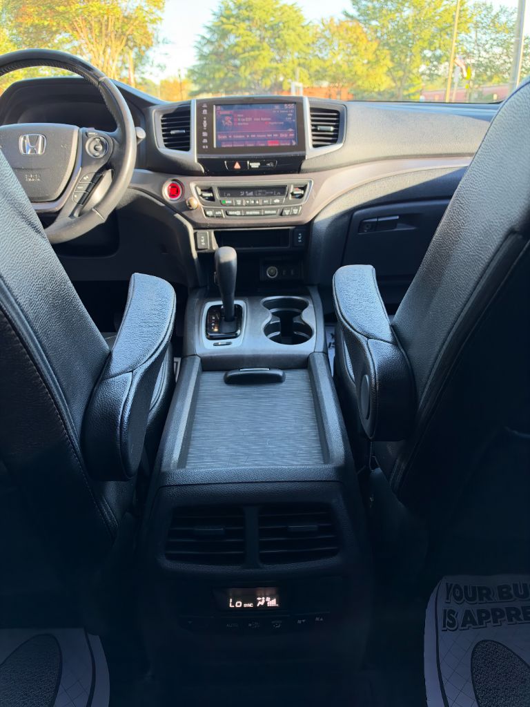 Honda Pilot photo 20
