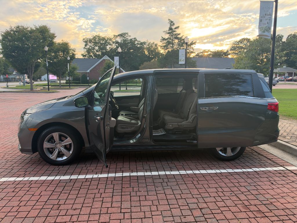 Honda Odyssey photo 6