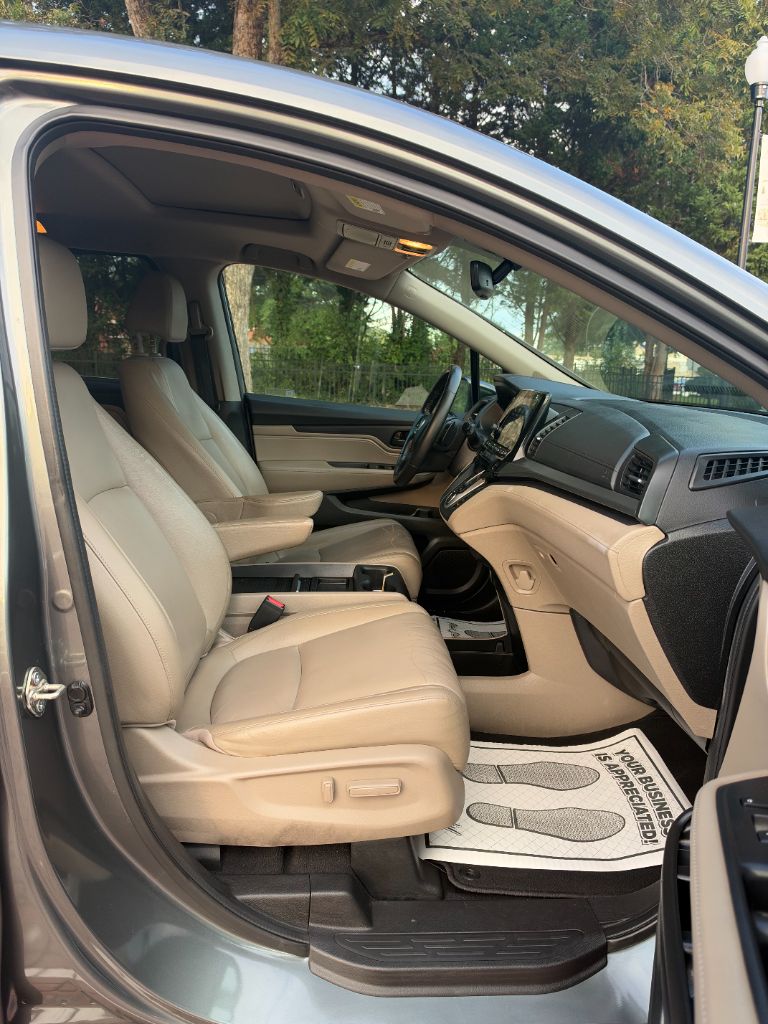 Honda Odyssey photo 11