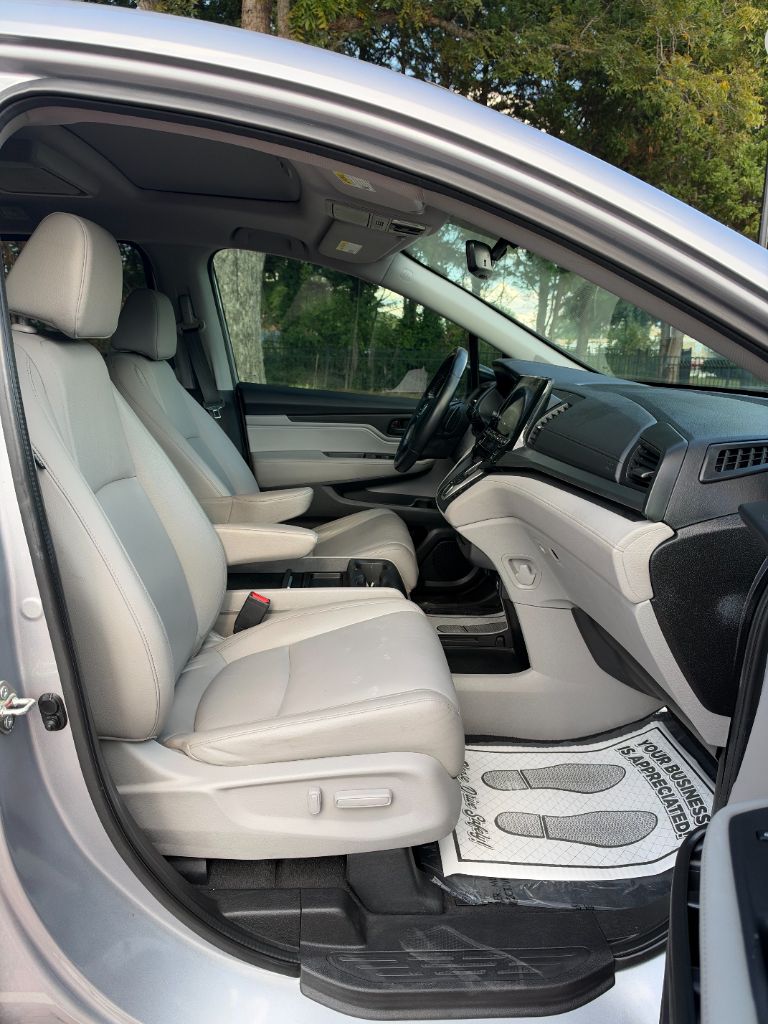Honda Odyssey photo 11