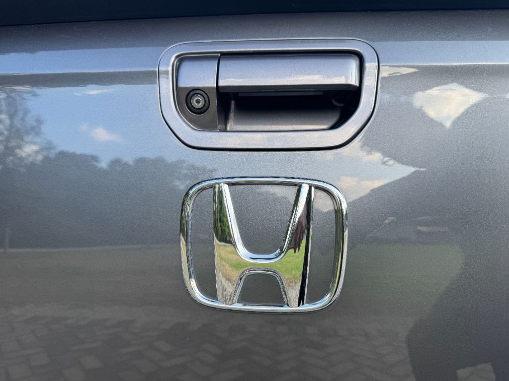 Honda Ridgeline photo 21