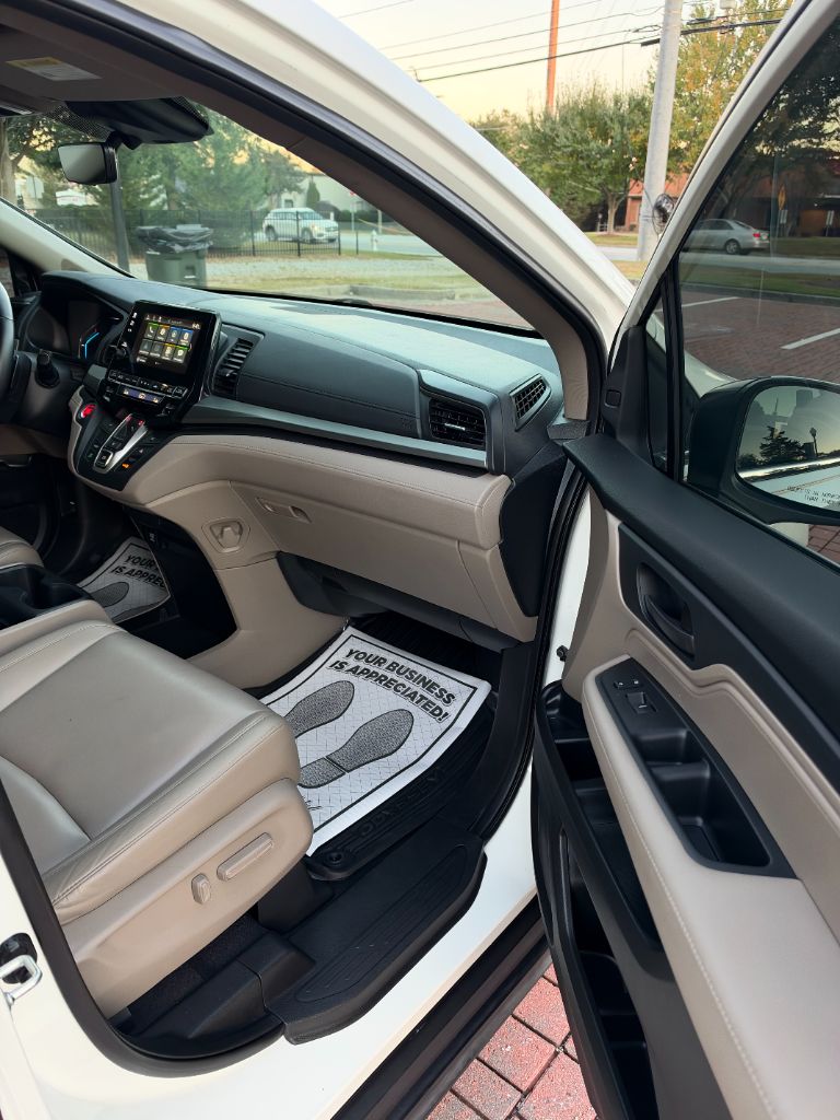 Honda Odyssey photo 10