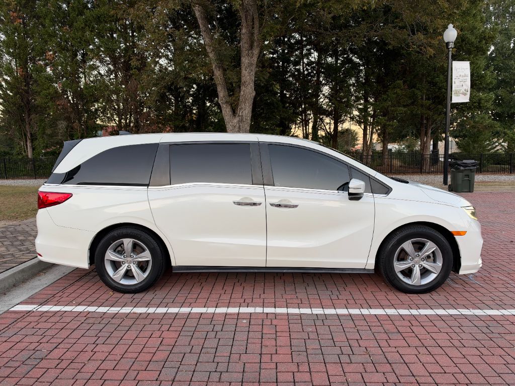 Honda Odyssey photo 5