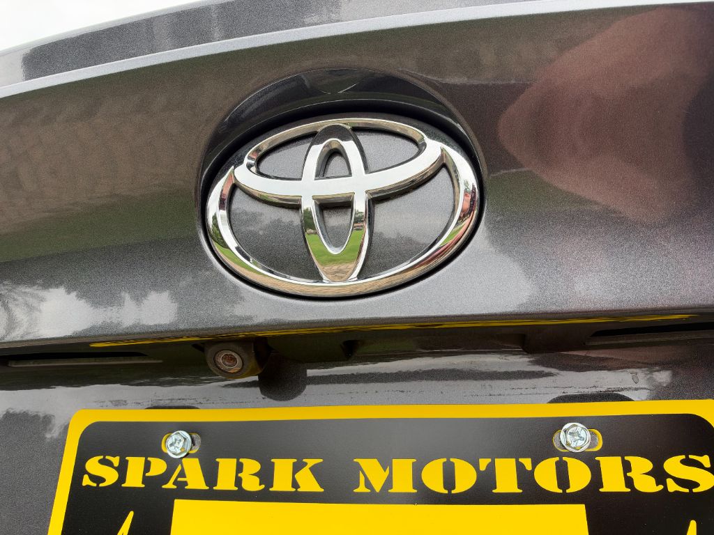 Toyota C-HR photo 20