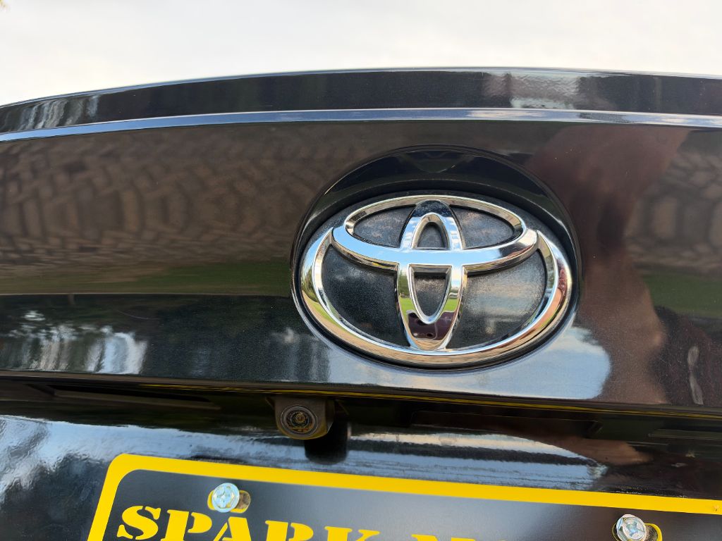 Toyota C-HR photo 20