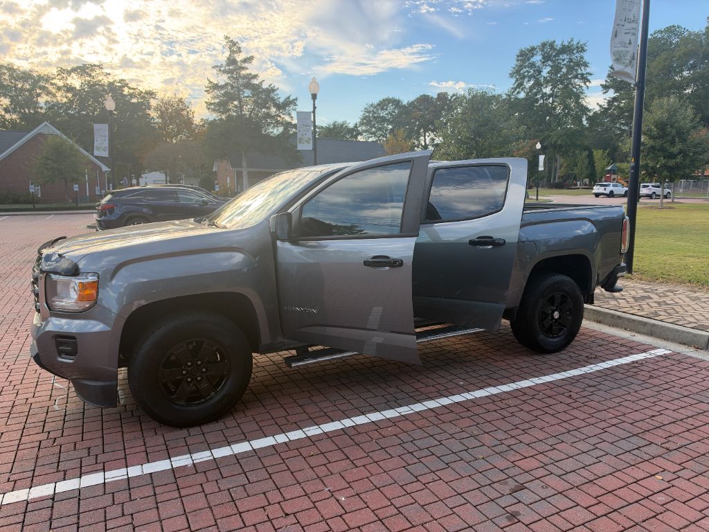 GMC Canyon photo 6