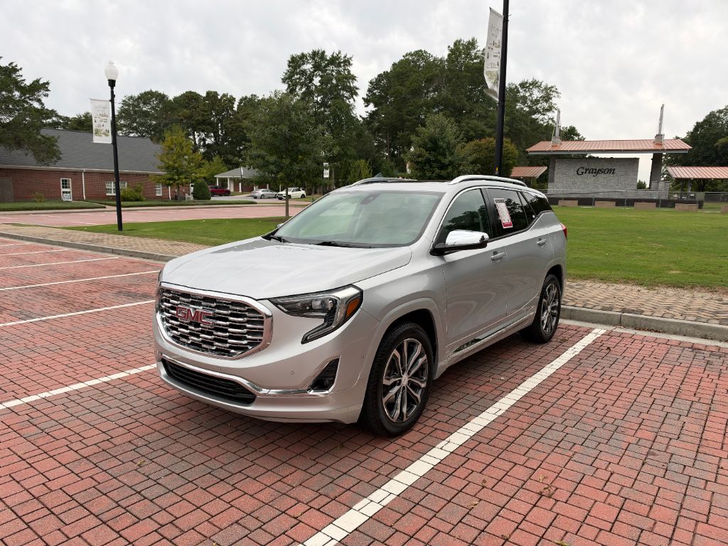 GMC Terrain photo 3