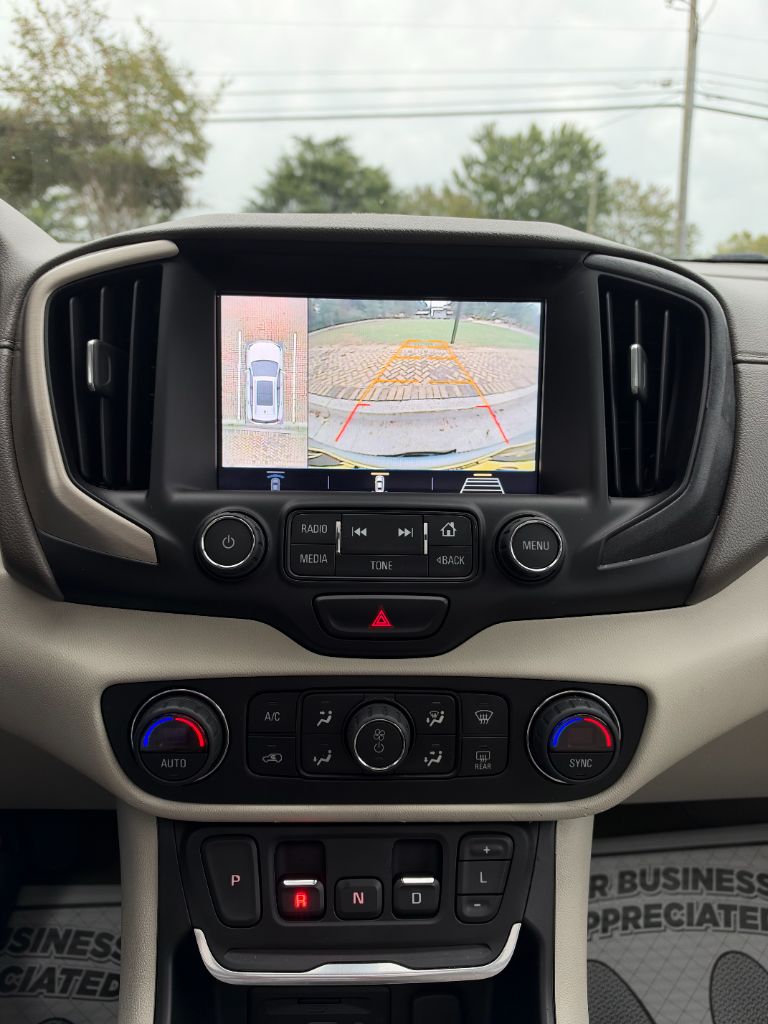 GMC Terrain photo 22