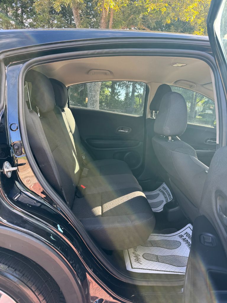 Honda HR-V photo 13