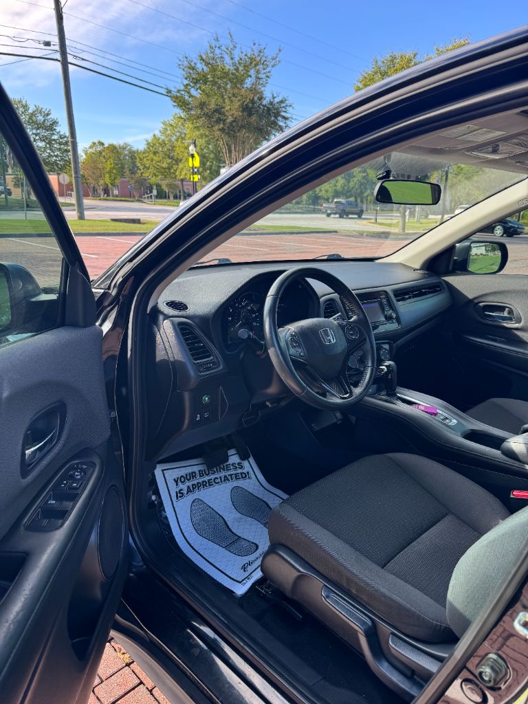 Honda HR-V photo 8