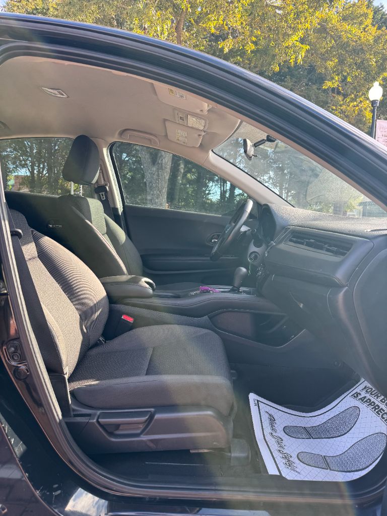 Honda HR-V photo 11