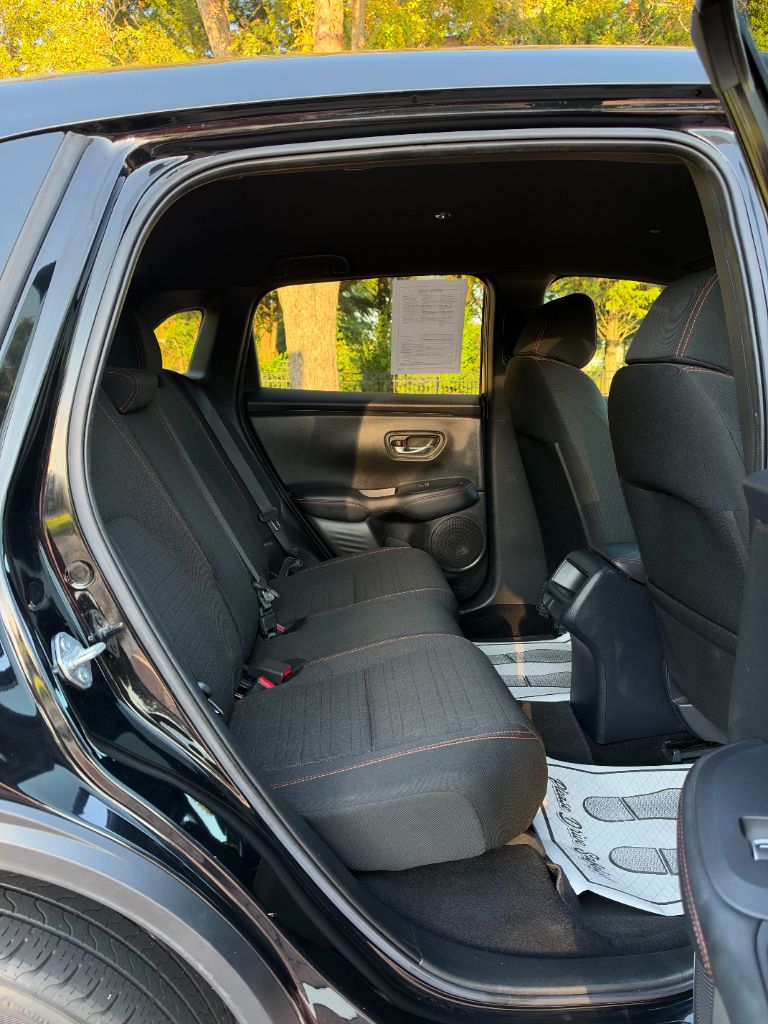 Honda HR-V photo 13