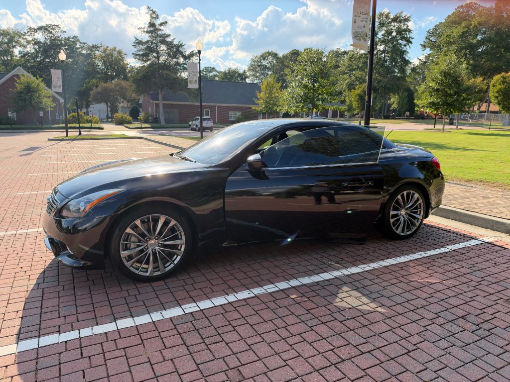 Infiniti G37 photo 6