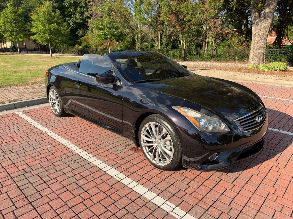 Infiniti G37 photo 21