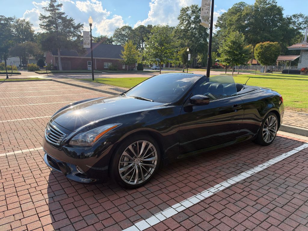 Infiniti G37 photo 22