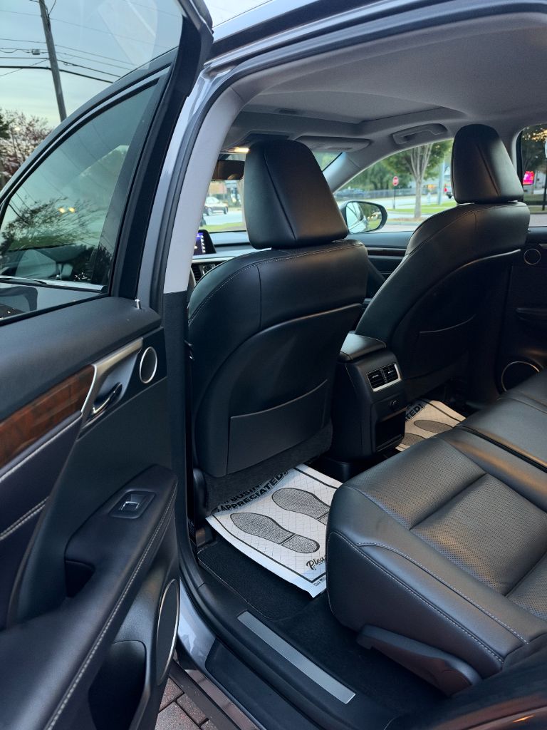 Lexus RX photo 14