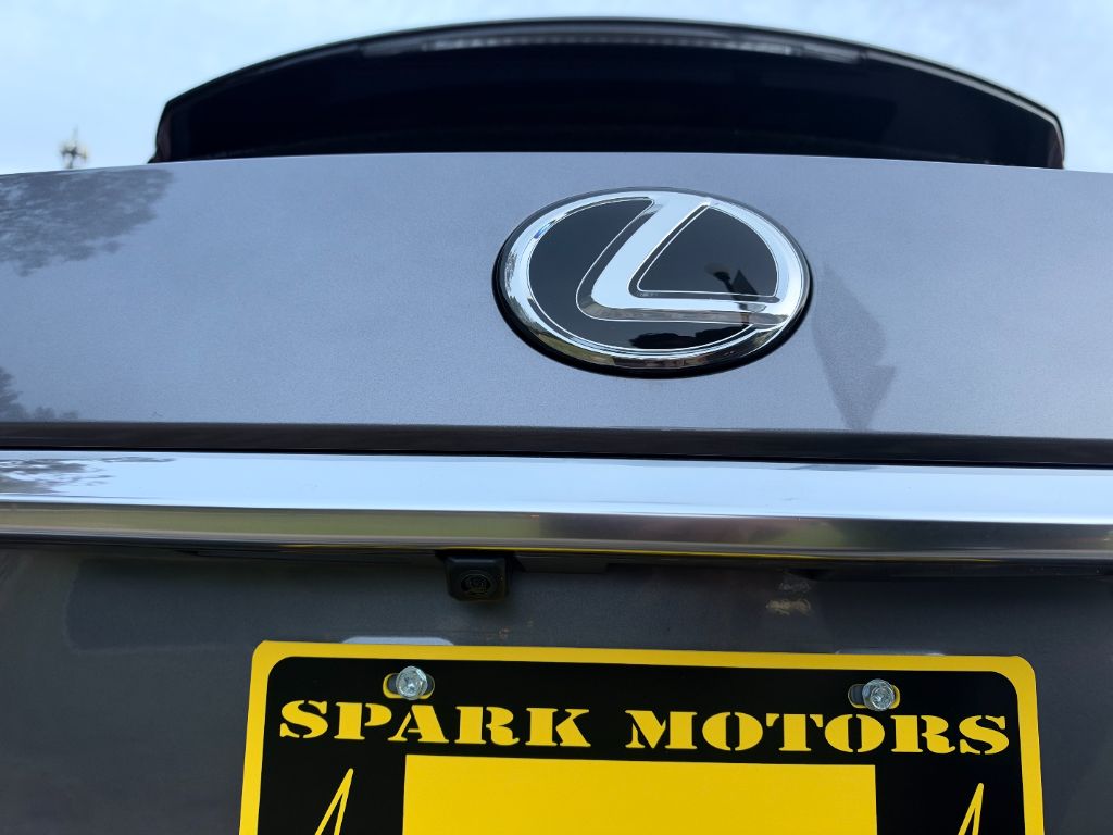Lexus RX photo 21