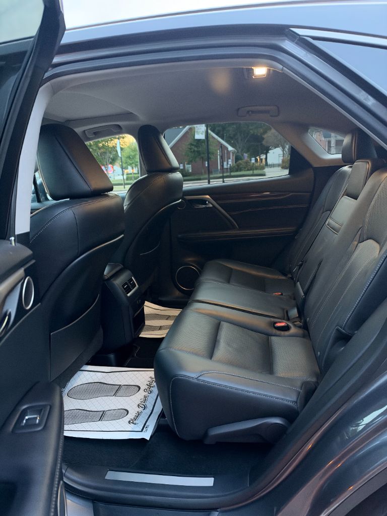 Lexus RX photo 15